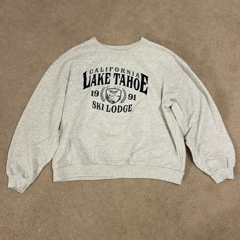 hollister crew neck